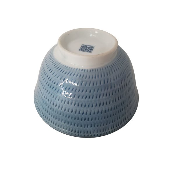 Vintage Japanese Porcelain Rice Bowl featuring Cherry Blossoms - Picture 3 of 6